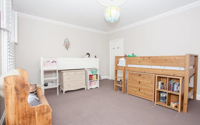 4 Bedroom Victorian House in East Dulwich