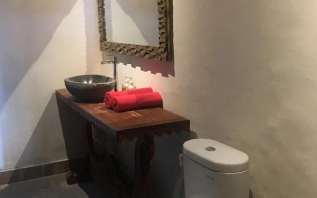 The Jungle Villa