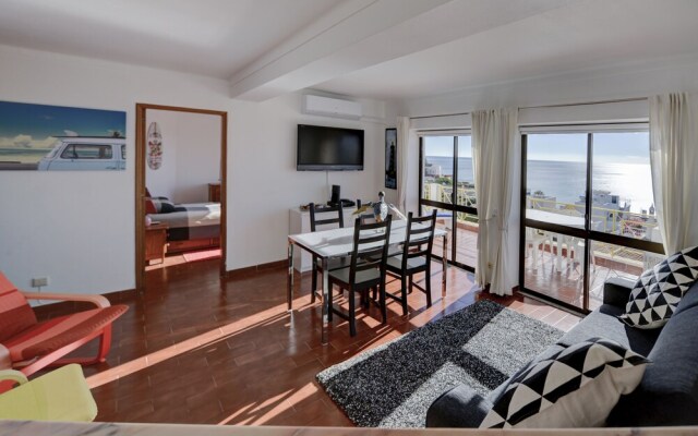 Luz Beach Oceanfront Apartment