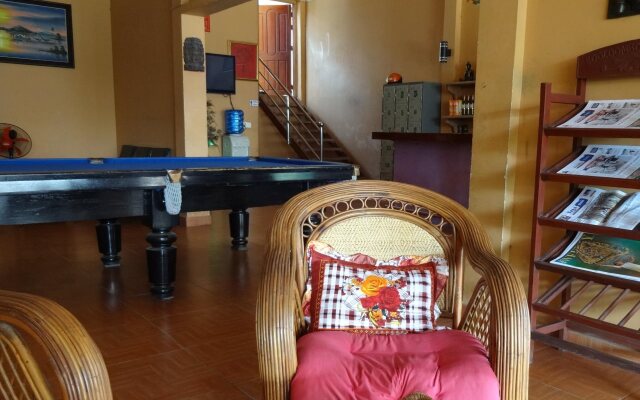 KONG Bar & Guesthouse