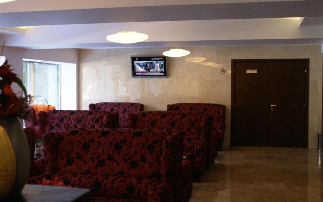 Hotel Carpati