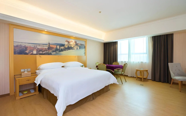 Vienna Hotel Guangzhou Huadu Sunac Wanda Furong