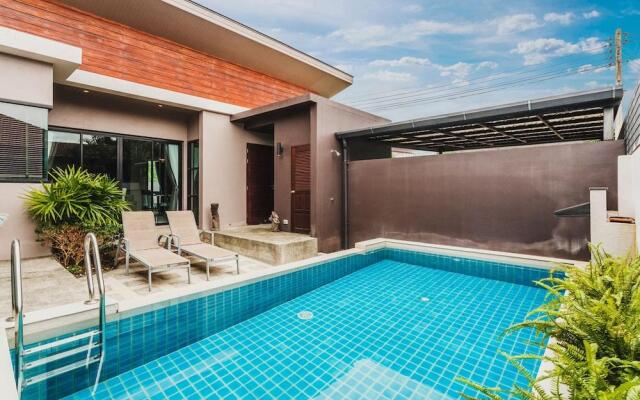 Two Bedroom Pool Villa in Bangtao