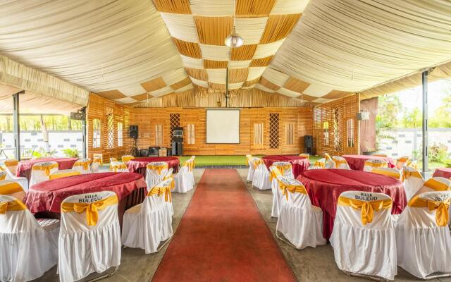 OYO 900 Villa Buleud