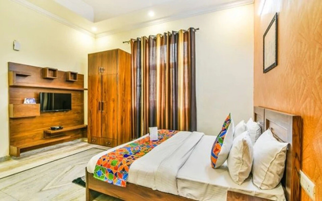 Fabhotel Bella Vista