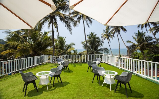 Stone Wood Beach Resort & SPA