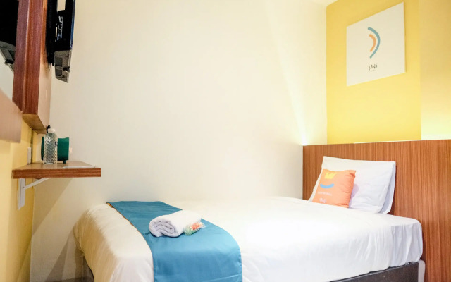 Sans Hotel Roxy Jakarta