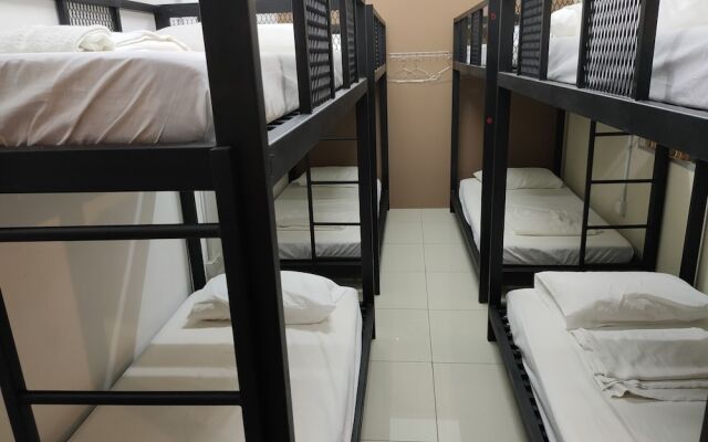 SPOT ON 89798 Temura Inn