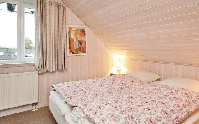 8 Person Holiday Home in Gelting