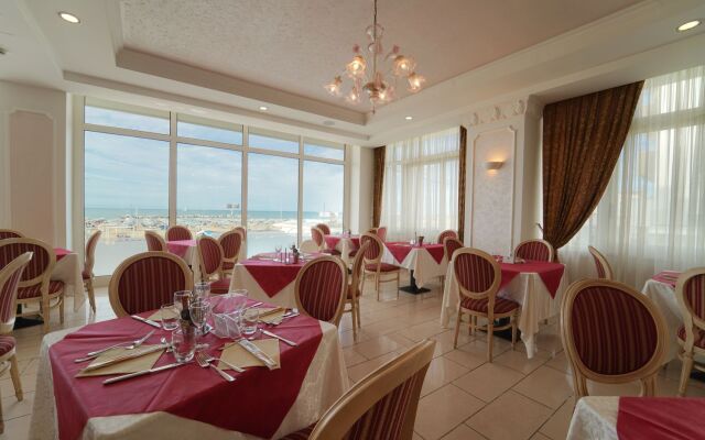 Hotel Imperial Beach