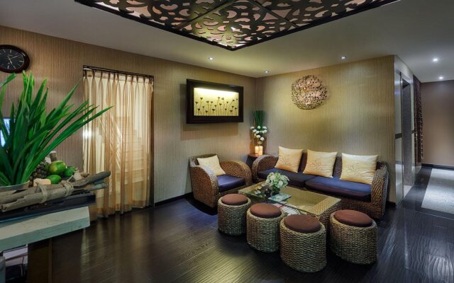 Silverland Sil Hotel