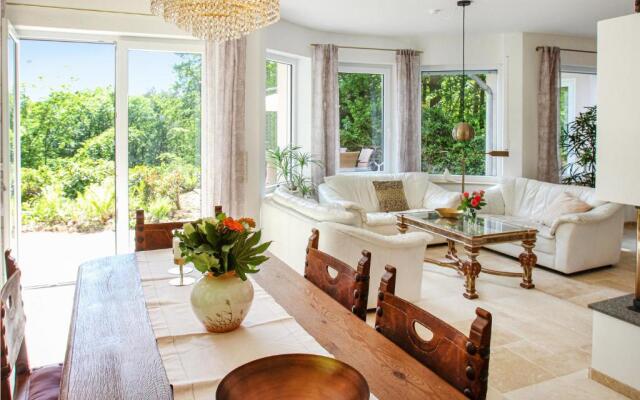 Amazing Home in Nideggen With 3 Bedrooms and Wifi