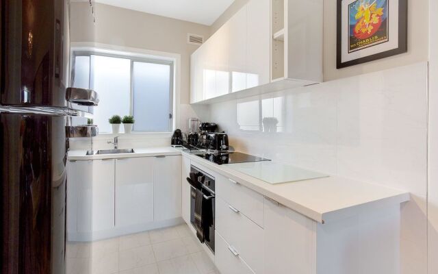 Louisa Court, 4/49 Donald Street