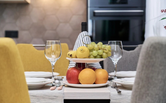 Apartment Aleja Architektów by Renters