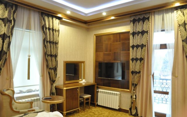 Отель Joyy Hotel & Spa