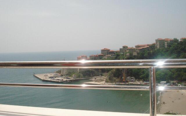 Apartments Djakonovic
