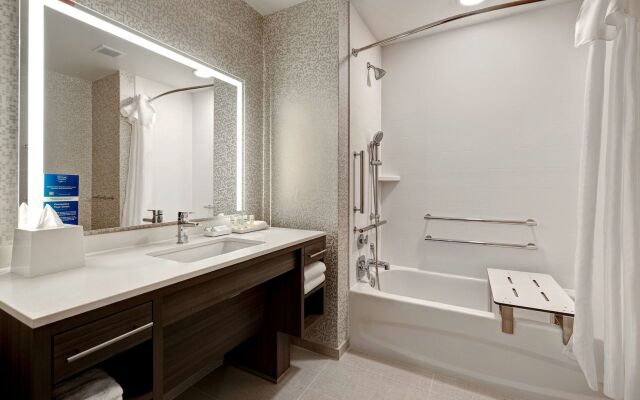 Home2 Suites by Hilton Lincolnshire Chicago