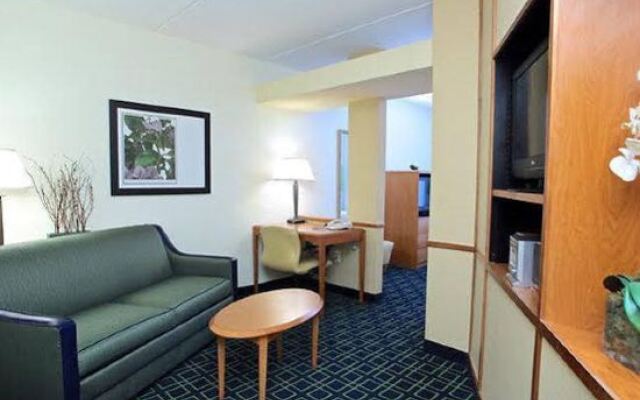 Fairfield Inn & Suites Jacksonville Beach