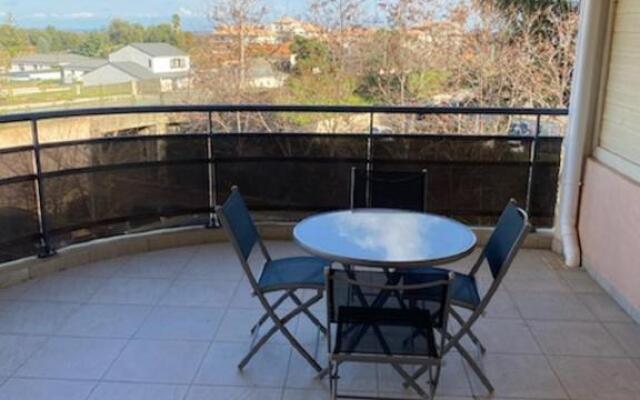 Superbe appartement avec parking privé, proche commerces et mer