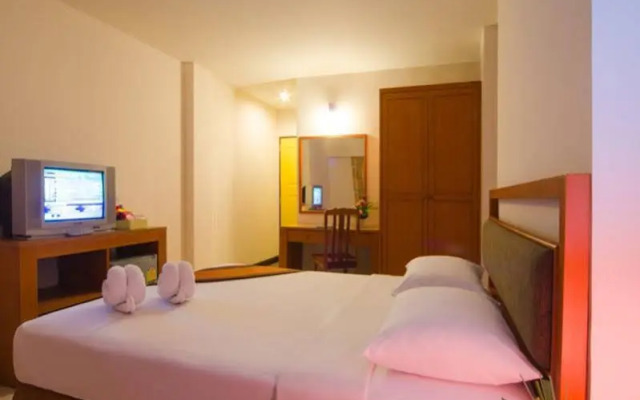 Eastiny Bella Vista Hotel & Residence