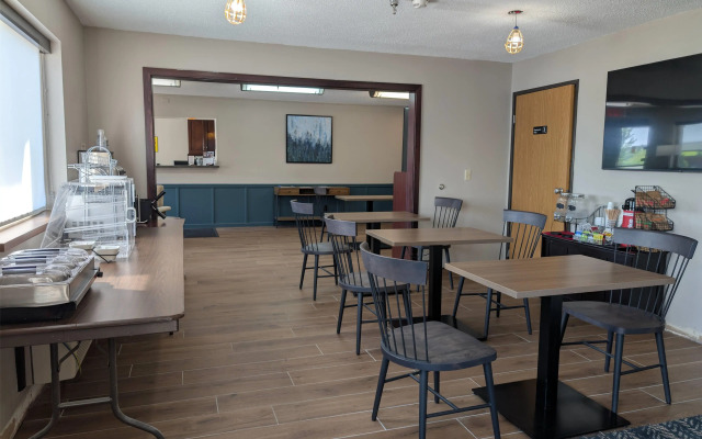 Super 8 by Wyndham Perham