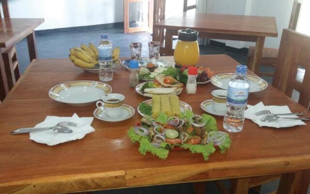 Surfing Sea Hiriketiya 3 Bed Room Entire Villa