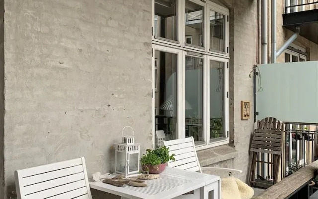 Apartment Near Lakes 547 - 1