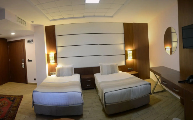 Safa Royal Museum Hotel