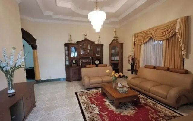 OYO 94930 Yetelu Guest House