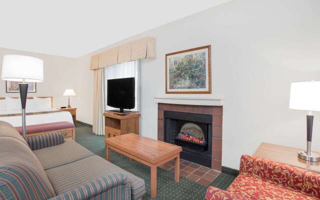 Hawthorn Extended Stay by Wyndham-Green Bay