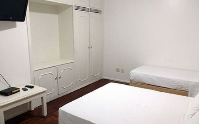 Zoghbi Apart Hotel