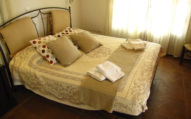 Webooking Theodora Villa