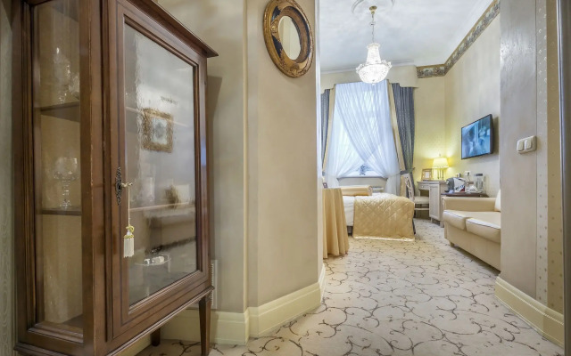 IMPERIAL Hotel & Restaurant