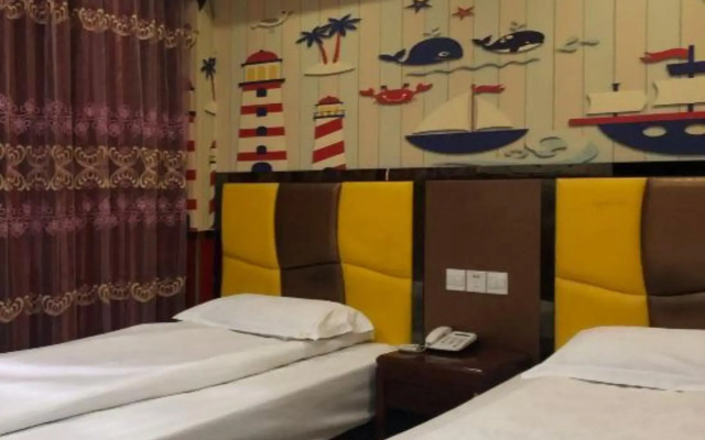 Jiayou Hostel
