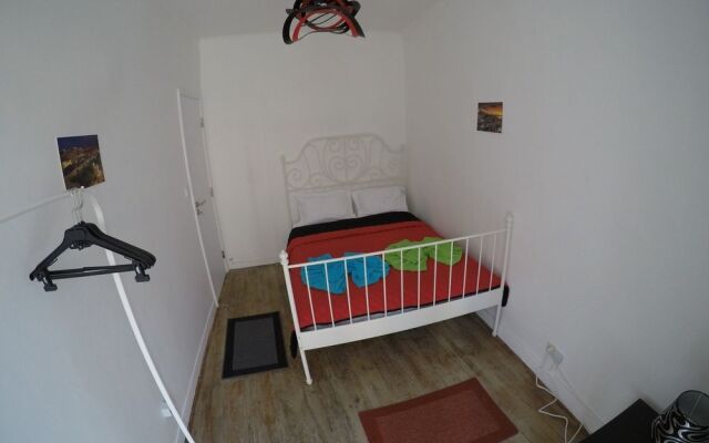 Stars Rooms Mouraria - Hostel