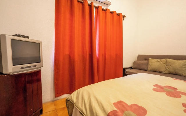 Vacation house with pool - Temixco 2 BR
