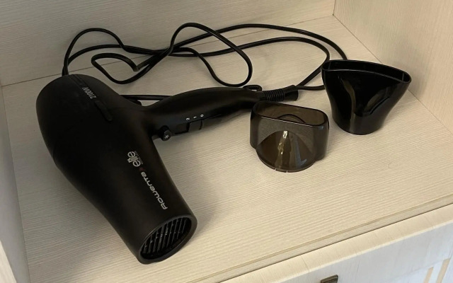 Апартаменты на улице Прапорщика Комарова 52