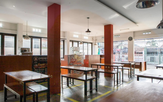 Airy Eco Stasiun Cimindi Budhi 29 Cimahi
