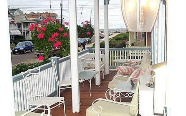 The Carriage House B&B