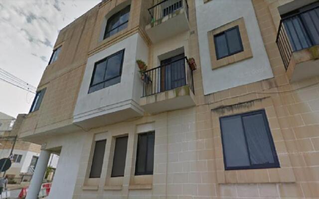 First Floor Corner Apartment Close to the Promenade TBAN1-1