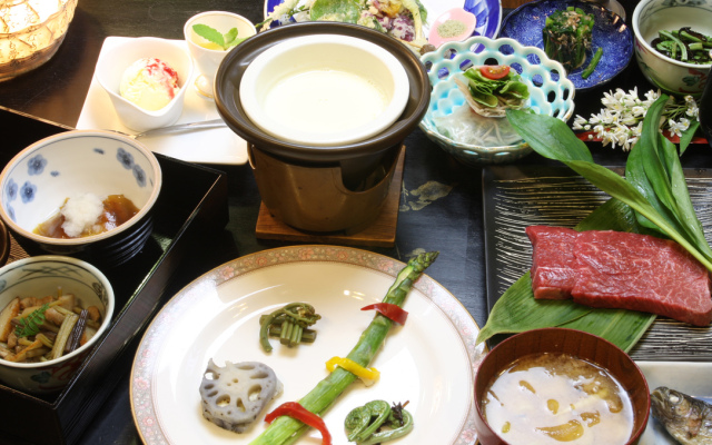 Morinoyado Koguma House