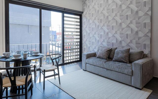 Nuevo y moderno Loft, 1 cuadra malecón con alberca