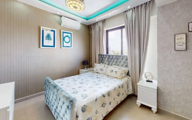 Luxury Condo 1 Br Pool Excellent Location