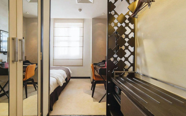 ZEN Premium Outram Park