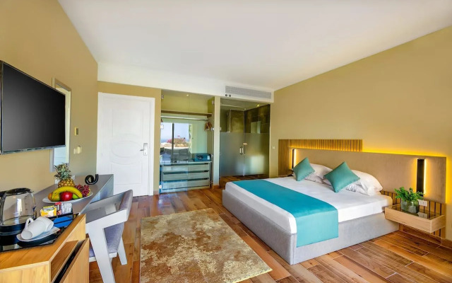 AJIRA Resort Sahl Hasheesh