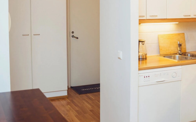 Cozy 2 Room Apartment With a Private Sauna!