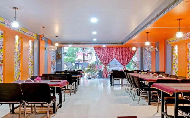 Hotel Ashoka Grand