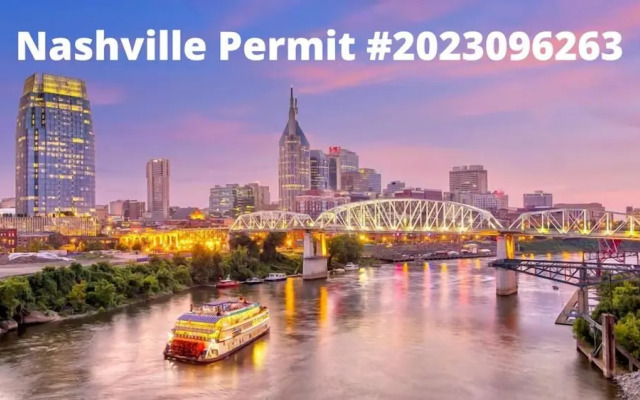 Pulse - Minutes to Broadway - Sleeps 6