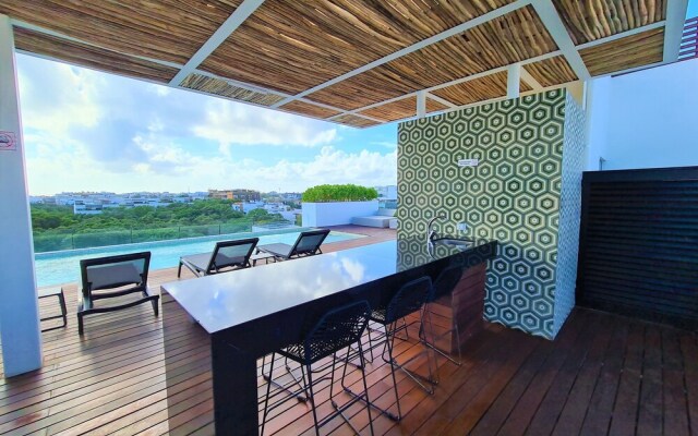 Bahay By Riviera Rentals