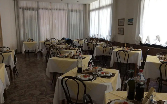 Hotel Granada